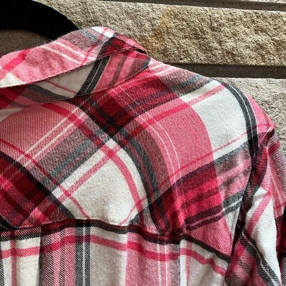 Torrid Lizzie Softest Flannel Shirt Button Up Pink Black White 1x - Picture 7 of 8